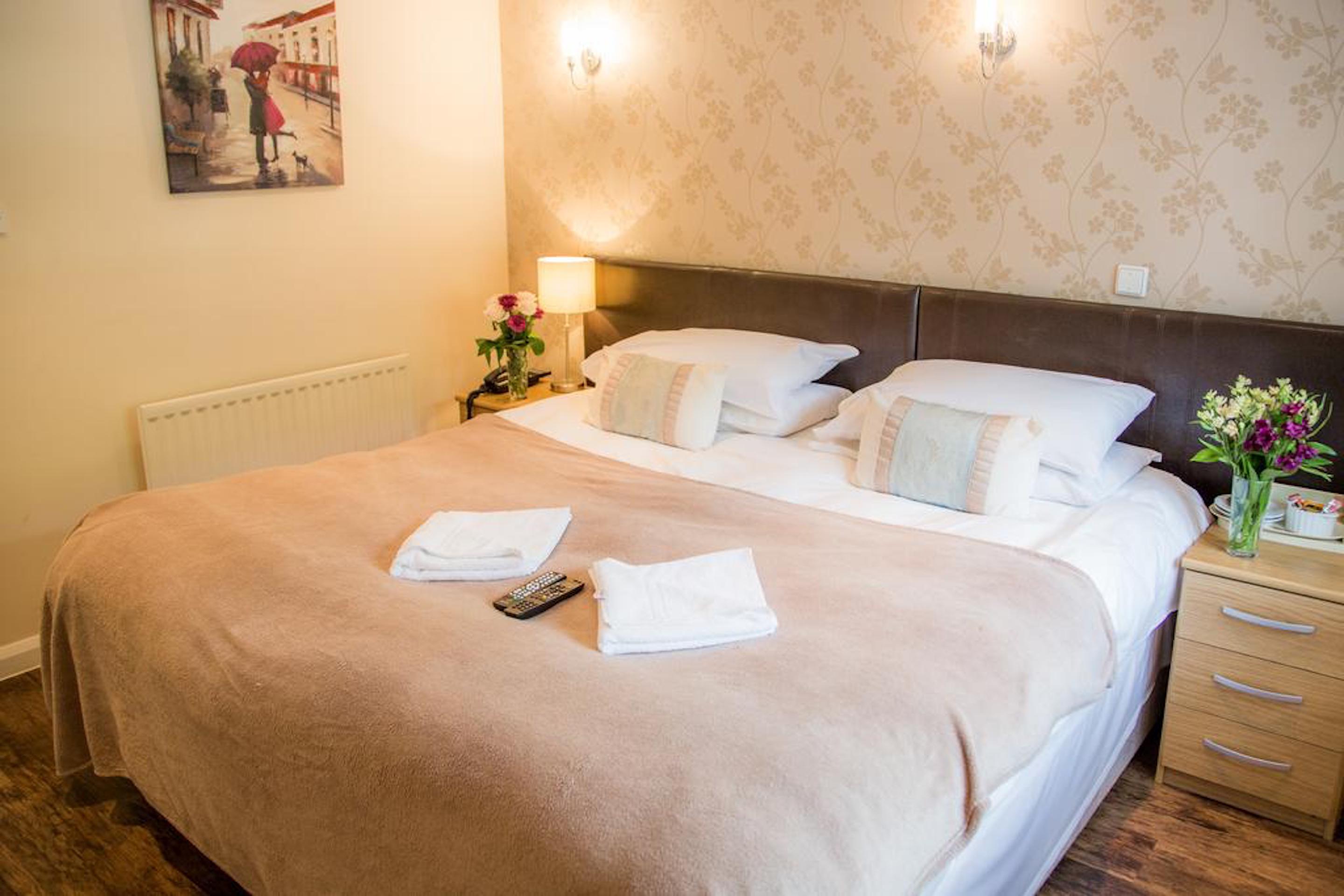 Stay And Relax At The Yew Tree Manuden Exteriör bild