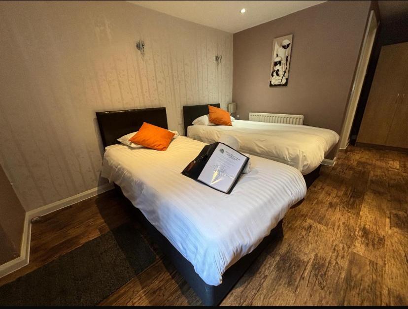 Stay And Relax At The Yew Tree Manuden Exteriör bild